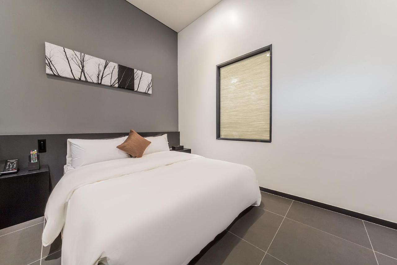 Pyeongtaek Stay Tourist Hotel Zewnętrze zdjęcie