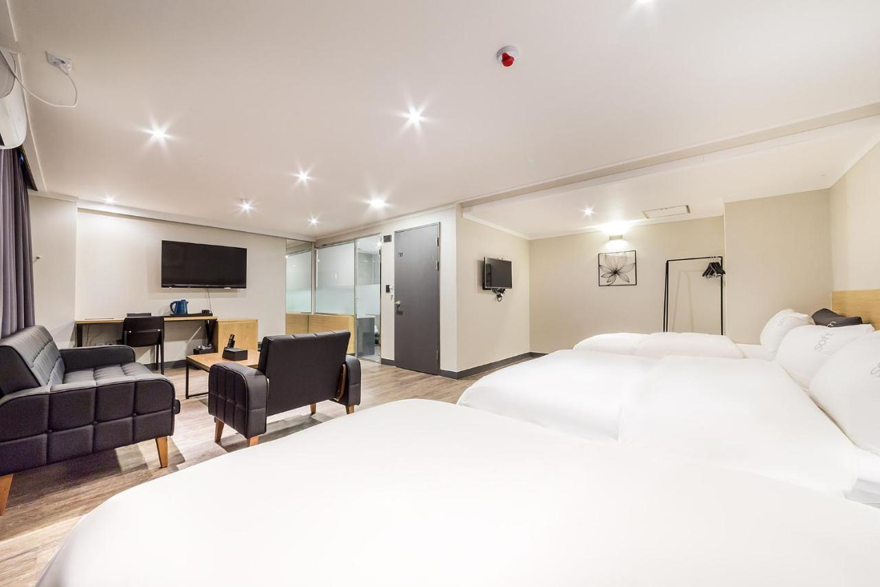 Pyeongtaek Stay Tourist Hotel Zewnętrze zdjęcie