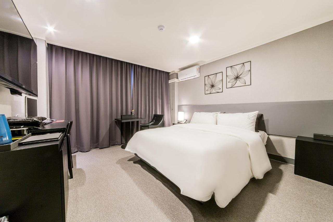 Pyeongtaek Stay Tourist Hotel Zewnętrze zdjęcie